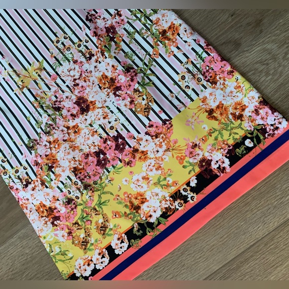 Eci New York wedding guest dress - Picture 5 of 5